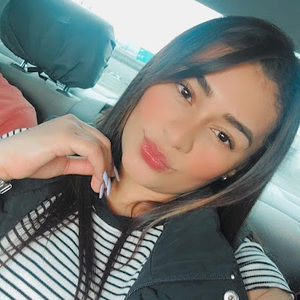 Meet your Posher, Yisela